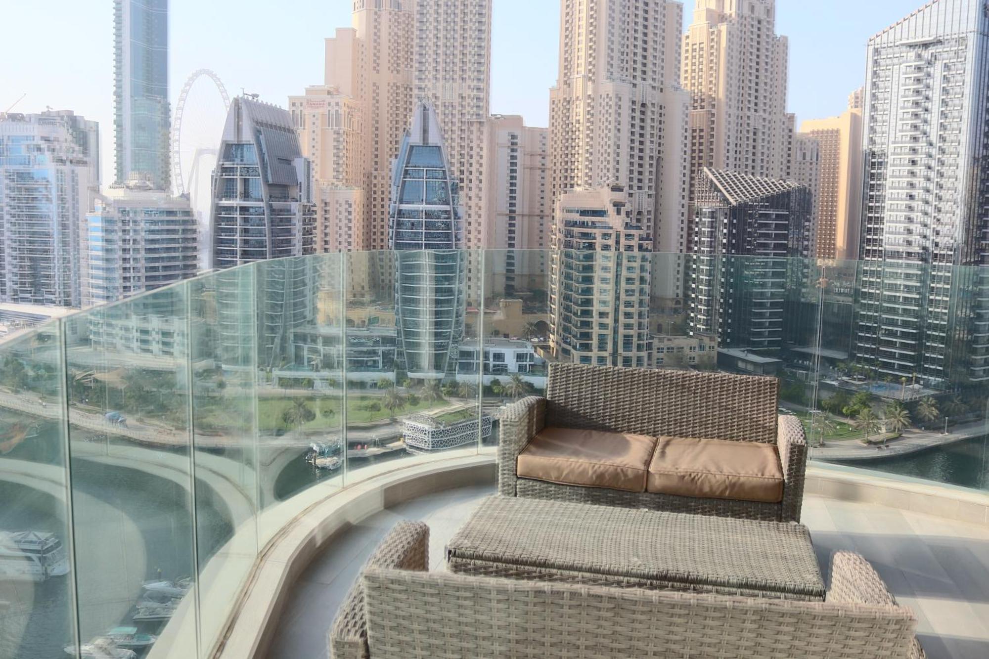 Casa Royale Vacation Home - Dubai Marina Bagian luar foto