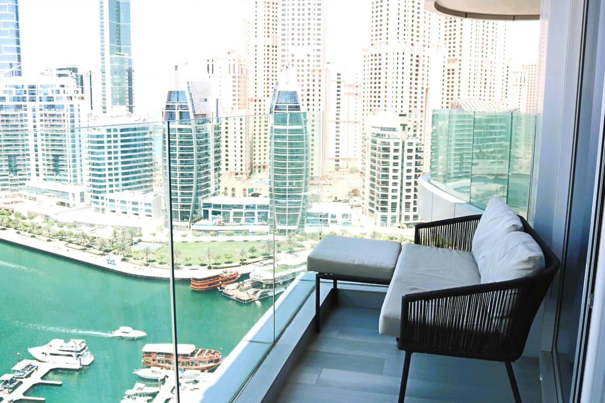 Casa Royale Vacation Home - Dubai Marina Bagian luar foto